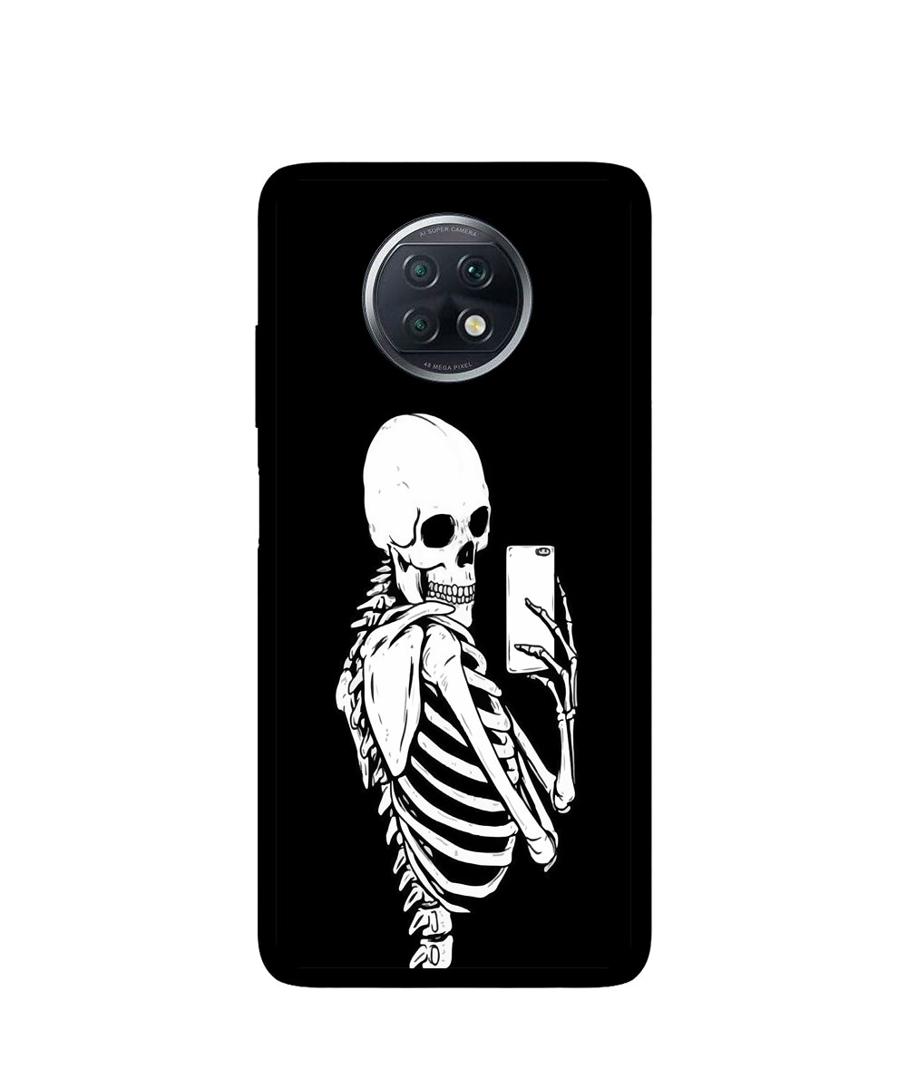 Skeleton Selfie